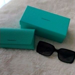 Tiffany & Co shades